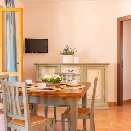Isa-residence Pian Dei Mucini 3*